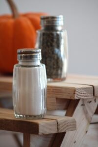 salt, pepper, seasoning, shaker, meal, autumn, salt, salt, salt, salt, salt